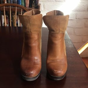 Jessica Simpson Callian Brown Ankle Boots